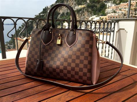 who buys the most fake vuitton bags|louis vuitton wallet false.